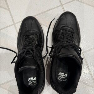 Fila Men's Black Sneakers with Memory Foam Size 11.5 Like New in Great Condition